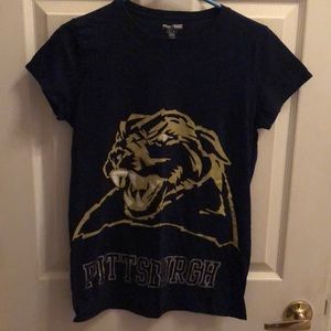 Pro Edge Pitt Panthers Tee Sz L Juniors.